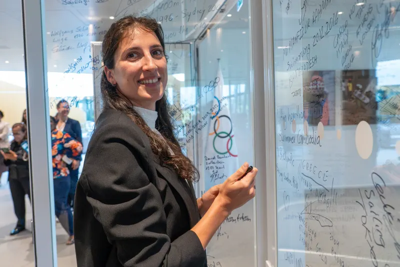Elena Micheli participa en el taller de liderazgo femenino del IOC y ASOIF en Lausana